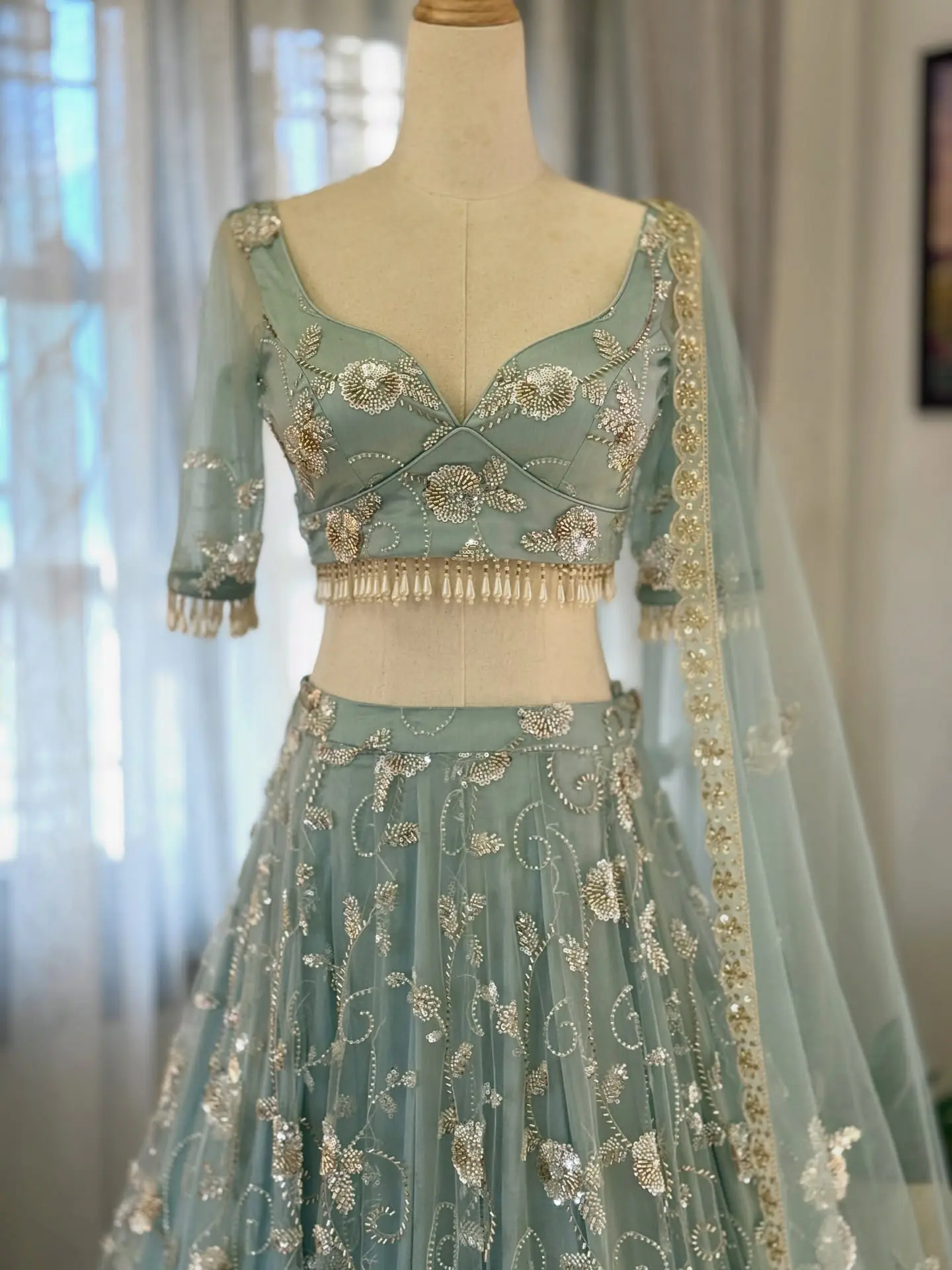 Taj Collection thumbnail 3