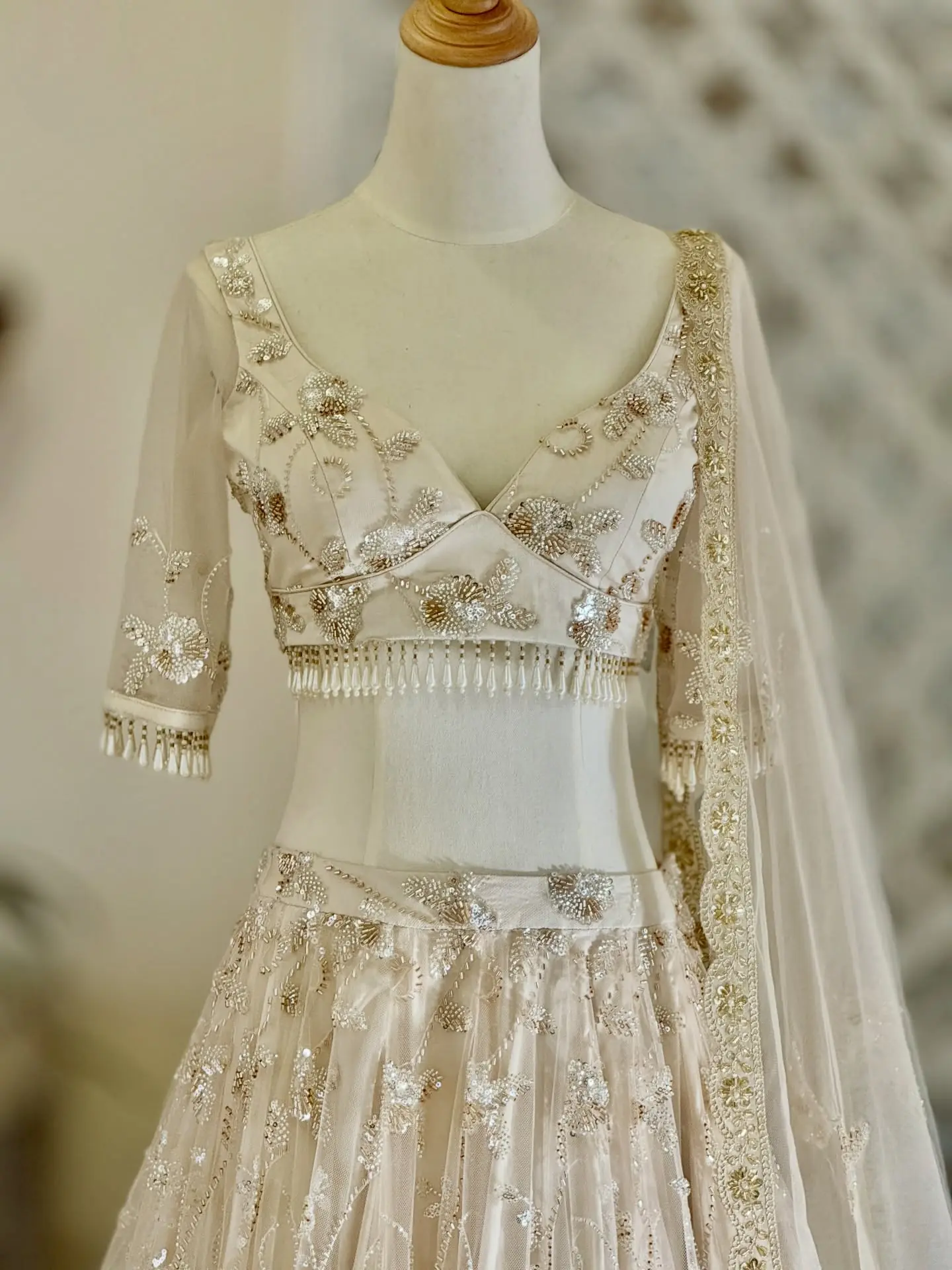 Taj Collection thumbnail 5