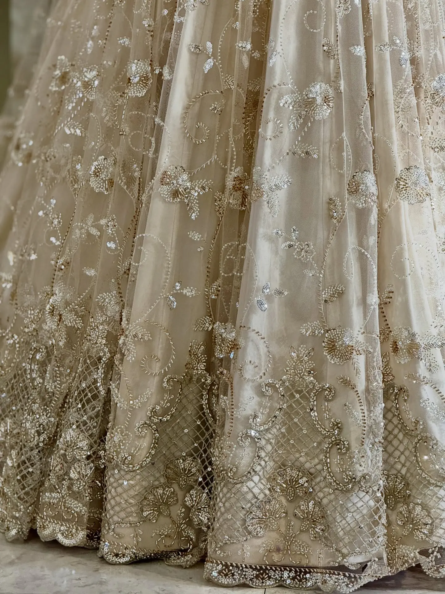 Taj Collection thumbnail 6